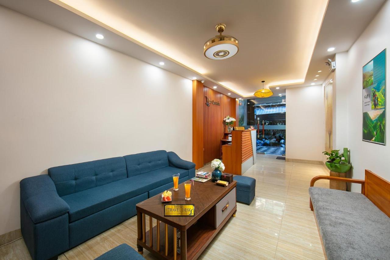 La Cascada House & Travel होटल 3*